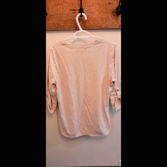 3/4 sleeve shirt - Picture 2 of 2